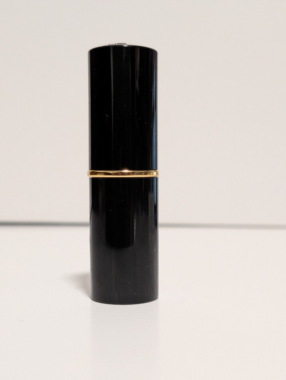 Lancome Lipstick Le Rouge Absolu Rose Petale collection. It is a standard size - Picture 5 of 5